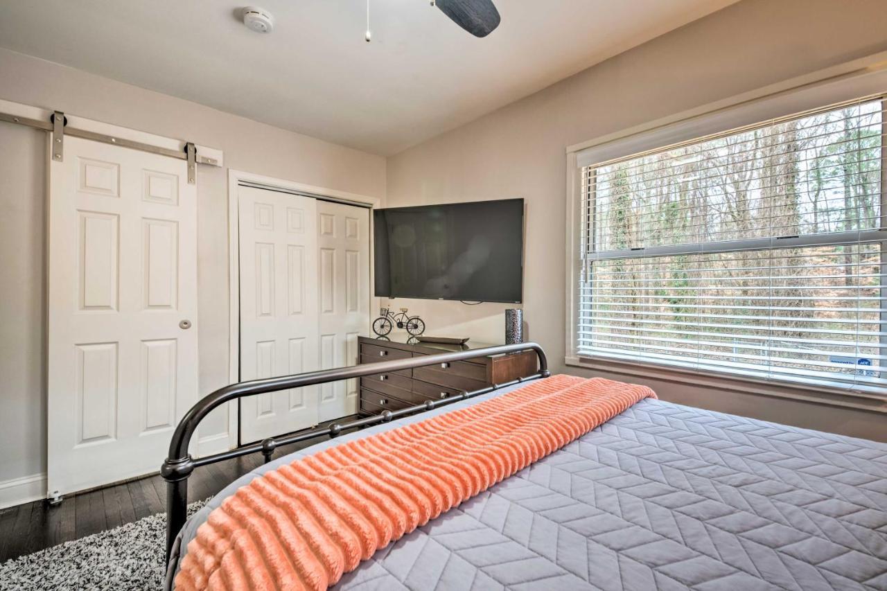 Atlanta Retreat With Deck In Greenbriar Area! Екстериор снимка
