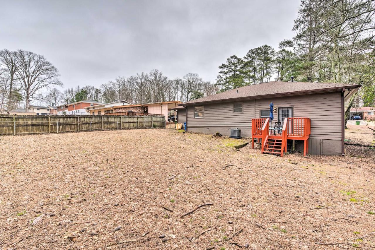 Atlanta Retreat With Deck In Greenbriar Area! Екстериор снимка
