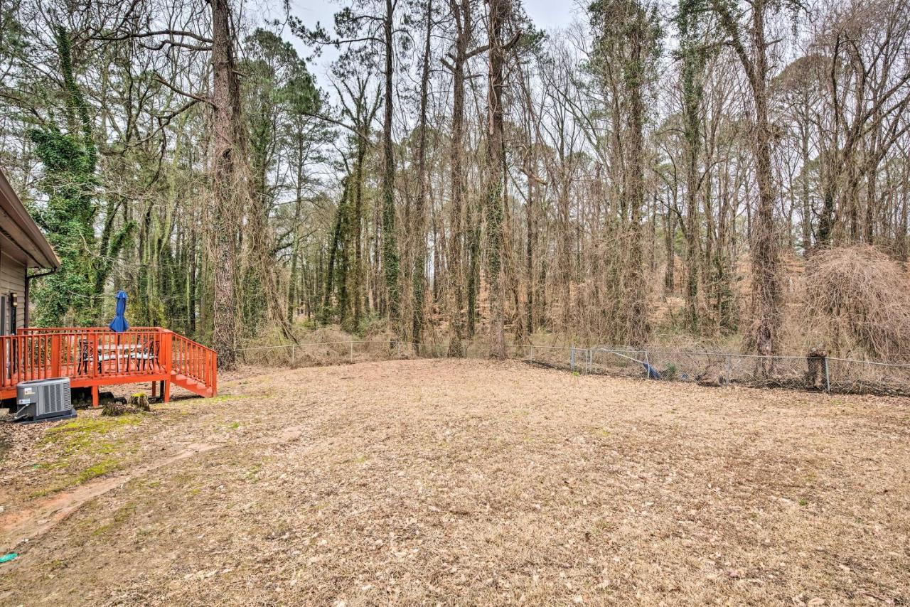 Atlanta Retreat With Deck In Greenbriar Area! Екстериор снимка
